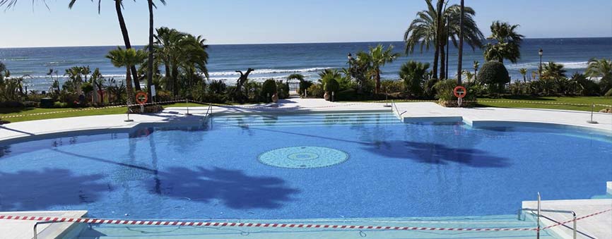 mantenimiento piscinas malaga